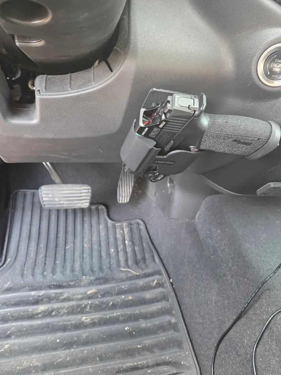 Christopher Stoley's ARMOTECH 4.0 truck installation