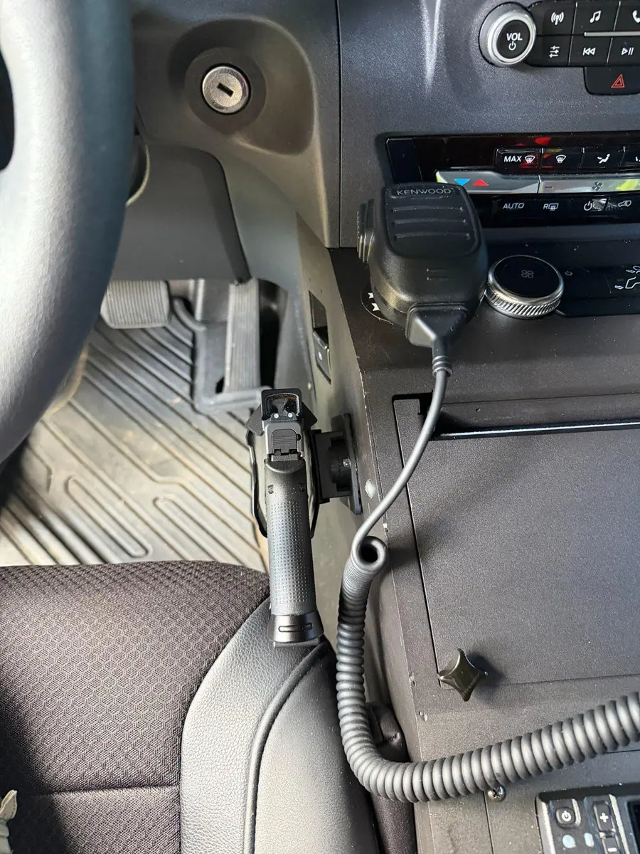 Jonathan Settelen's ARMOTECH 4.0 patrol vehicle installation