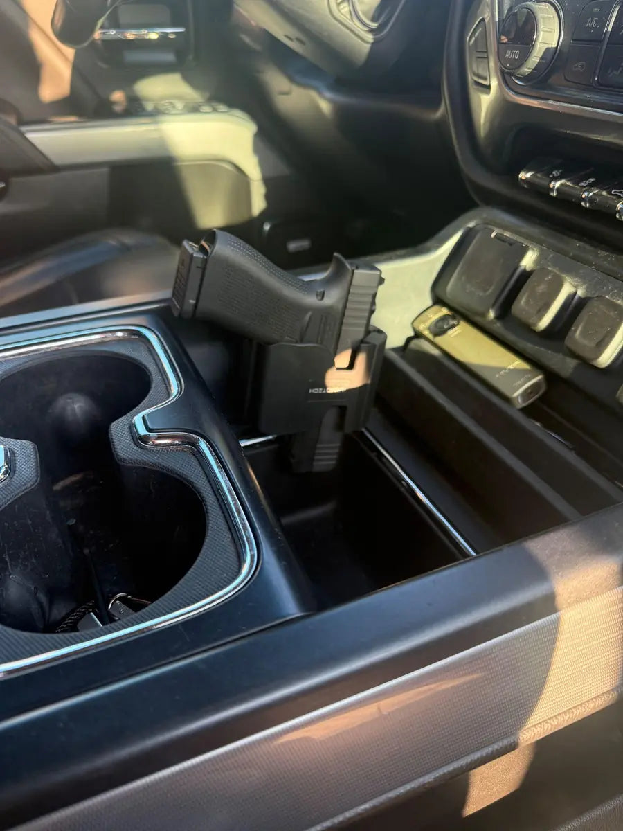 Robert Kusch's ARMOTECH 4.0 center-console installation
